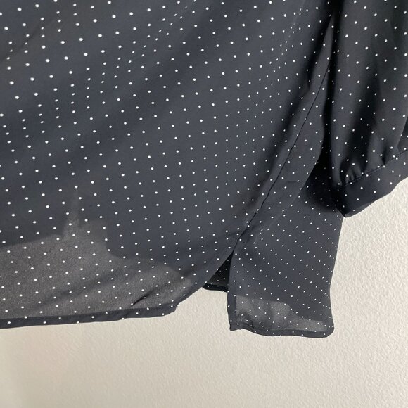 Catherines Womens Plus 0X 14/16W Black Polka Dot Button Up Blouse Tie Cuffs Top - Picture 6 of 7